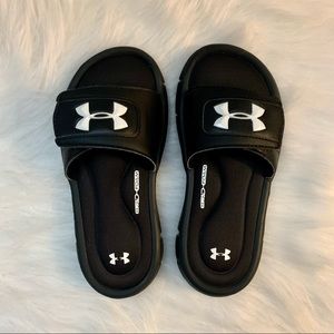 Boys’ Under Armour Ignite Slides